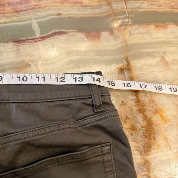 Reformation Women Wide Leg Jeans Brown Baggy Loose Denim Raw Hem 5-Pockets 31 - Picture 4 of 6